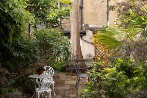 Property Image 35