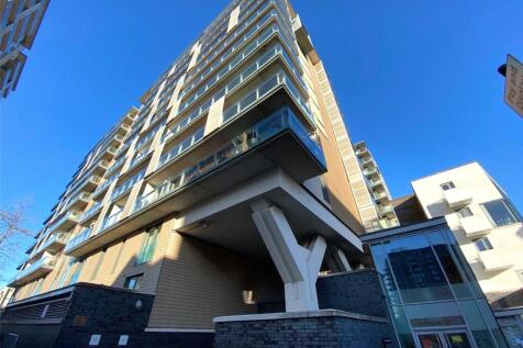 AVAILABLE JULY. A lovely one bedroom apartment located within the impressive Spectrum Development in Manchester City Centre. Fully Furnished to a high standard with a fully fitted kitchen, spacious op
