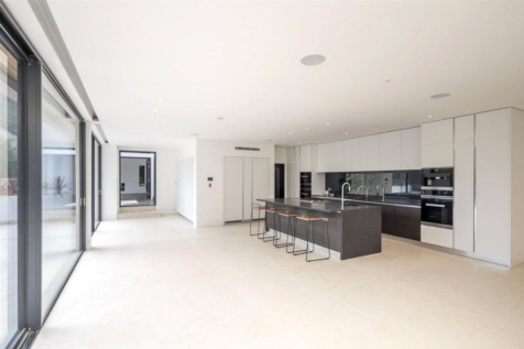 Kitchen/dining area