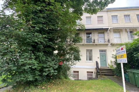 1 Bedroom Flat in GL52 2AB