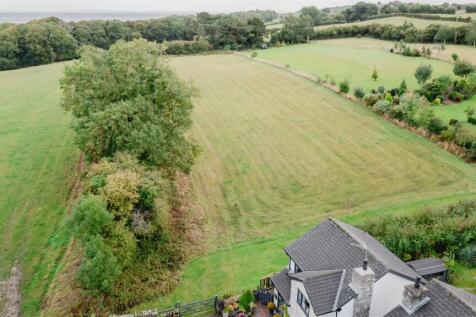 Clwyd Cottage CH8 8NZ-2.jpg