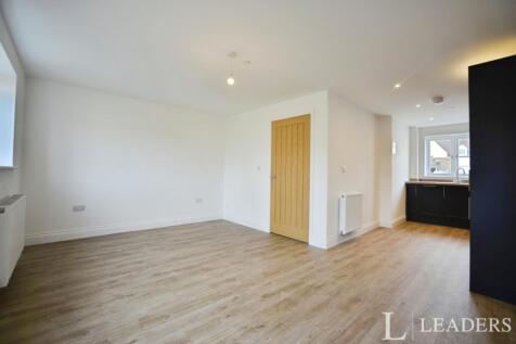 Kitchen/Living Area