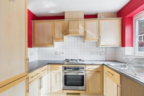 CAM03830G0-PR0222...