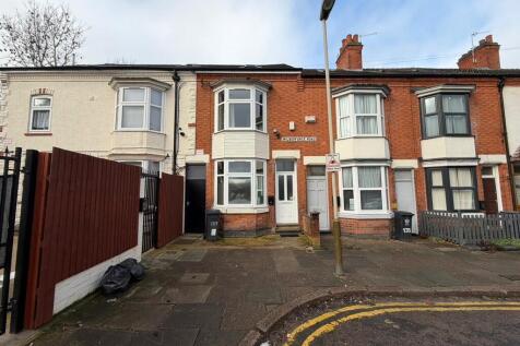 WhatsApp Image 20...