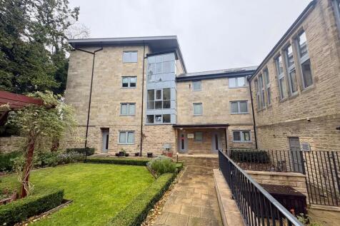2 Bedroom Flat in BD14 6AF