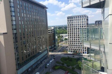 A well presented one bedroom apartment in a great location in Media City close to all local amenities and transport links.