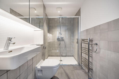 1364677-10-68ef65...