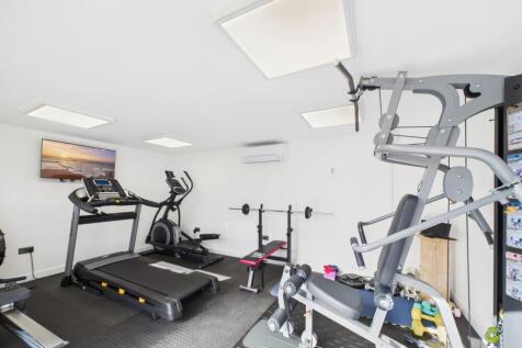 Presented by Robert at EweMove Bexleyheath and Dar