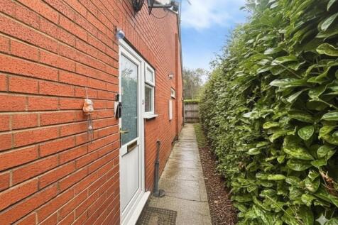 EweMove Estate Agents Scunthorpe - Entrance