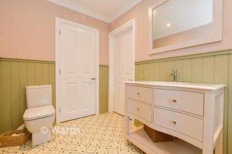 Jack And Jill Bathroom