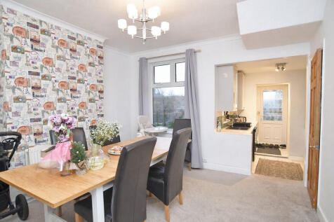 0402228A-8CDA-4F3...