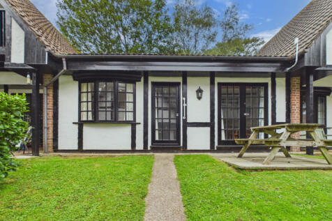 2 Bedroom Bungalow for Sale