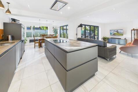 Kitchen/Dining/Family Room