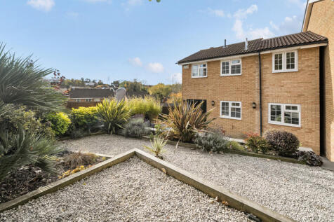 1373518216900ed8a7d7c1