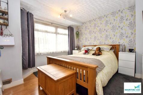 Front bedroom