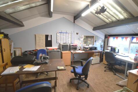 FIRST FLOOR OFFICE.JPG