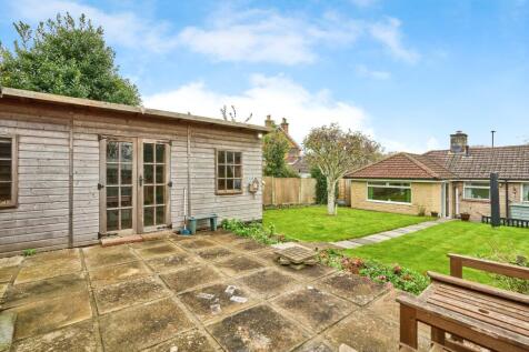 Patio &amp; Garden Room