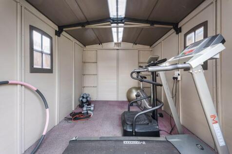 Shed/ Gym