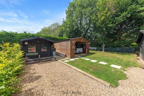 Curtis Stables 31.jpg