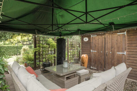 1299518-20-683587...