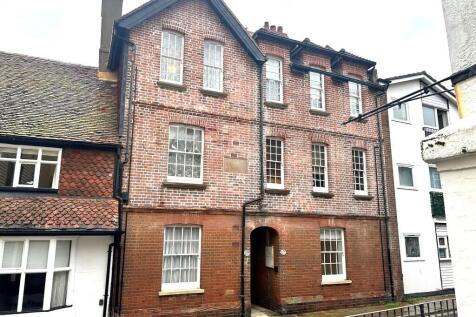 1 Bedroom Flat in TN34 3BE