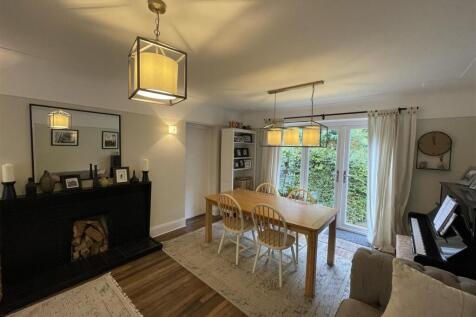 Photo 03-10-2025, 11 58 37.jpg