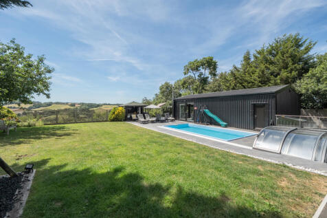 Garden/Outbuilding