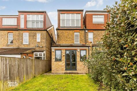 14 Northcroft Road-12.jpg