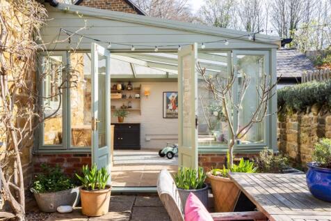 The Old Post Office, Hill Road