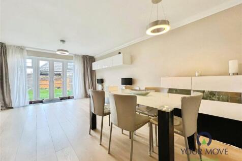#yourmoveswanley