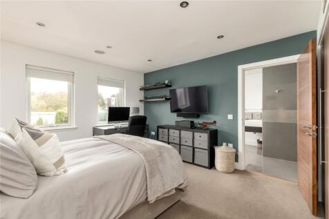 5 bed, 5 bath Detached in Edinburgh - Photo 18