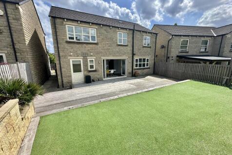 Bramleys Estate Agents - Abbey Close - Mirfield  (