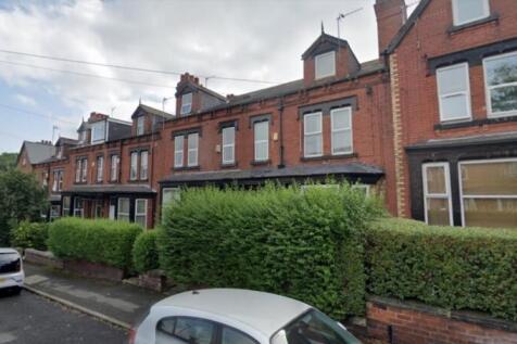 8 Bedroom Terraced in LS6 2HQ