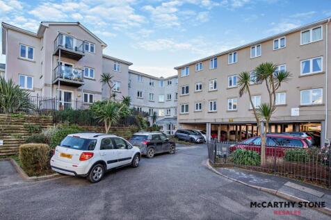 Marina Court