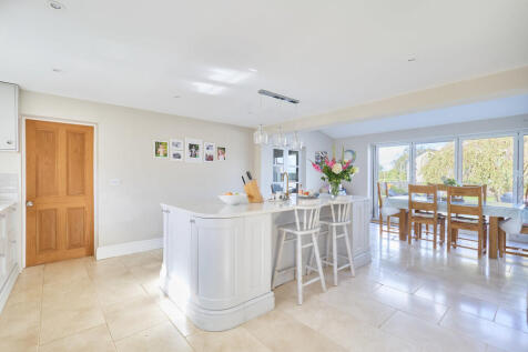 220 The Street 09...