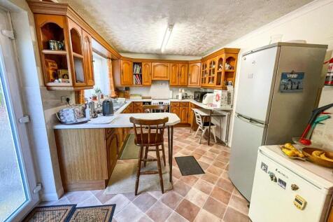 tlc_bd8dc3f8-5df2-4244-add1-e281ba39897f_1ba695d.j