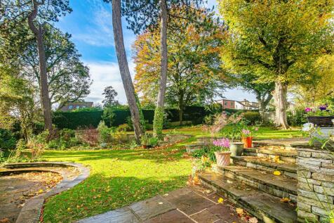 7 bed, 4 bath Detached in Sheffield - Photo 32