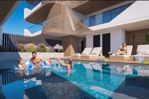 Communal Pool &...