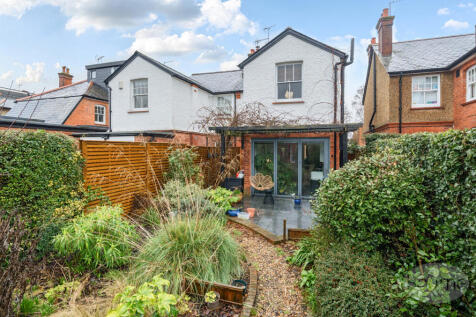 e5c62be3-a142-4a6...