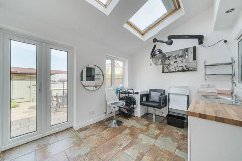 1334735-3-6893682...