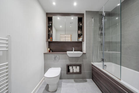 1388375-2-693839b...