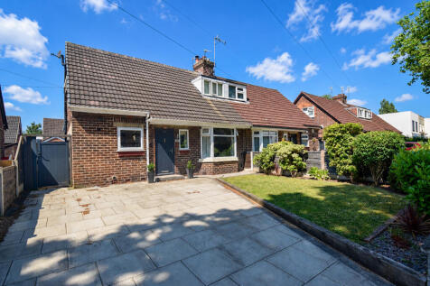 3 bed semi-detached house