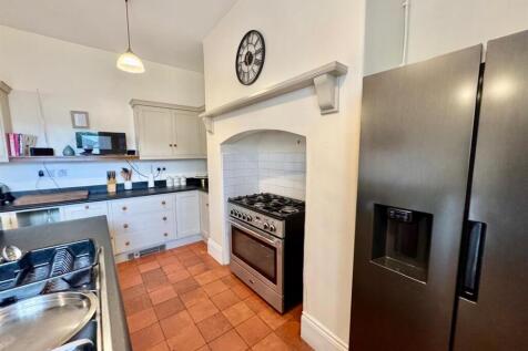 PHOTO-2025-09-08-20-05-32 (6).jpg