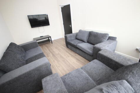 7 Bedroom Flat in L15 0EG