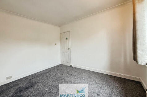 52317865--4B6B-9C...