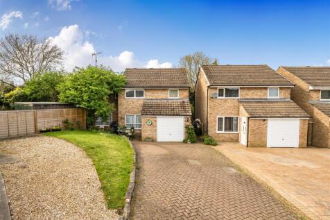 33 Balliol Road
