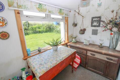 ENTRANCE PORCH.jpg