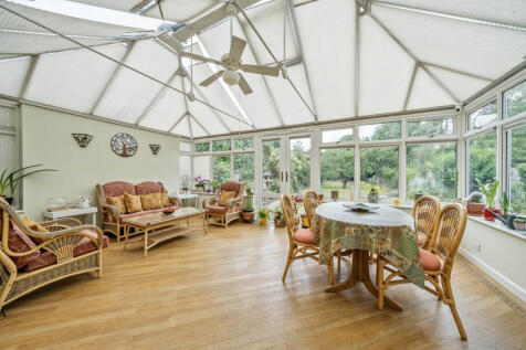 1300744-6-684088e...