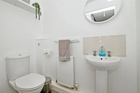 Gf Wc