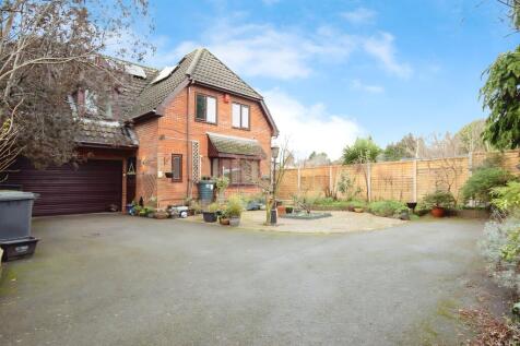 River Mews, Bishopstoke, SO50